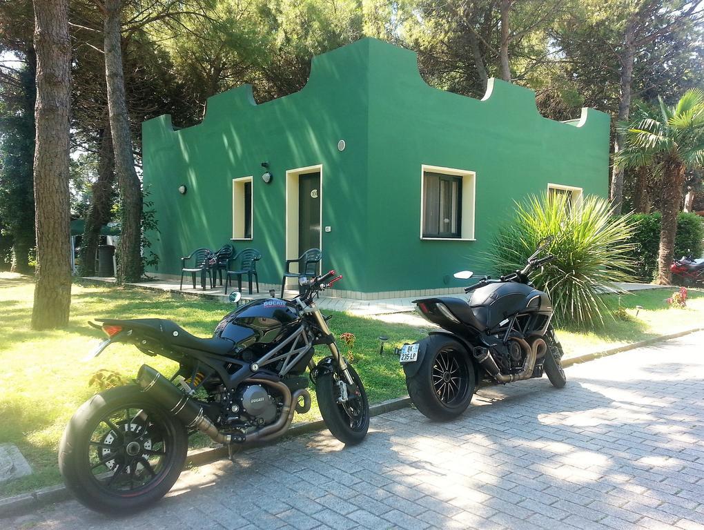 Villaggio Mithos Misano Adriatico Zewnętrze zdjęcie
