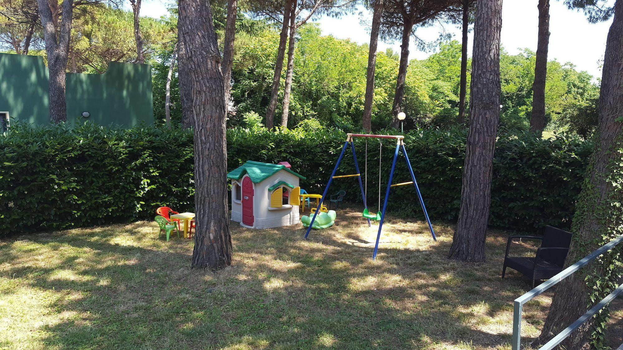 Villaggio Mithos Misano Adriatico Zewnętrze zdjęcie